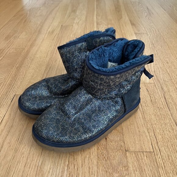 UGG Bailey Bow Blue Gold Metallic Leopard Sheepskin Ankle Boots Women's Size 7 - Picture 1 of 9